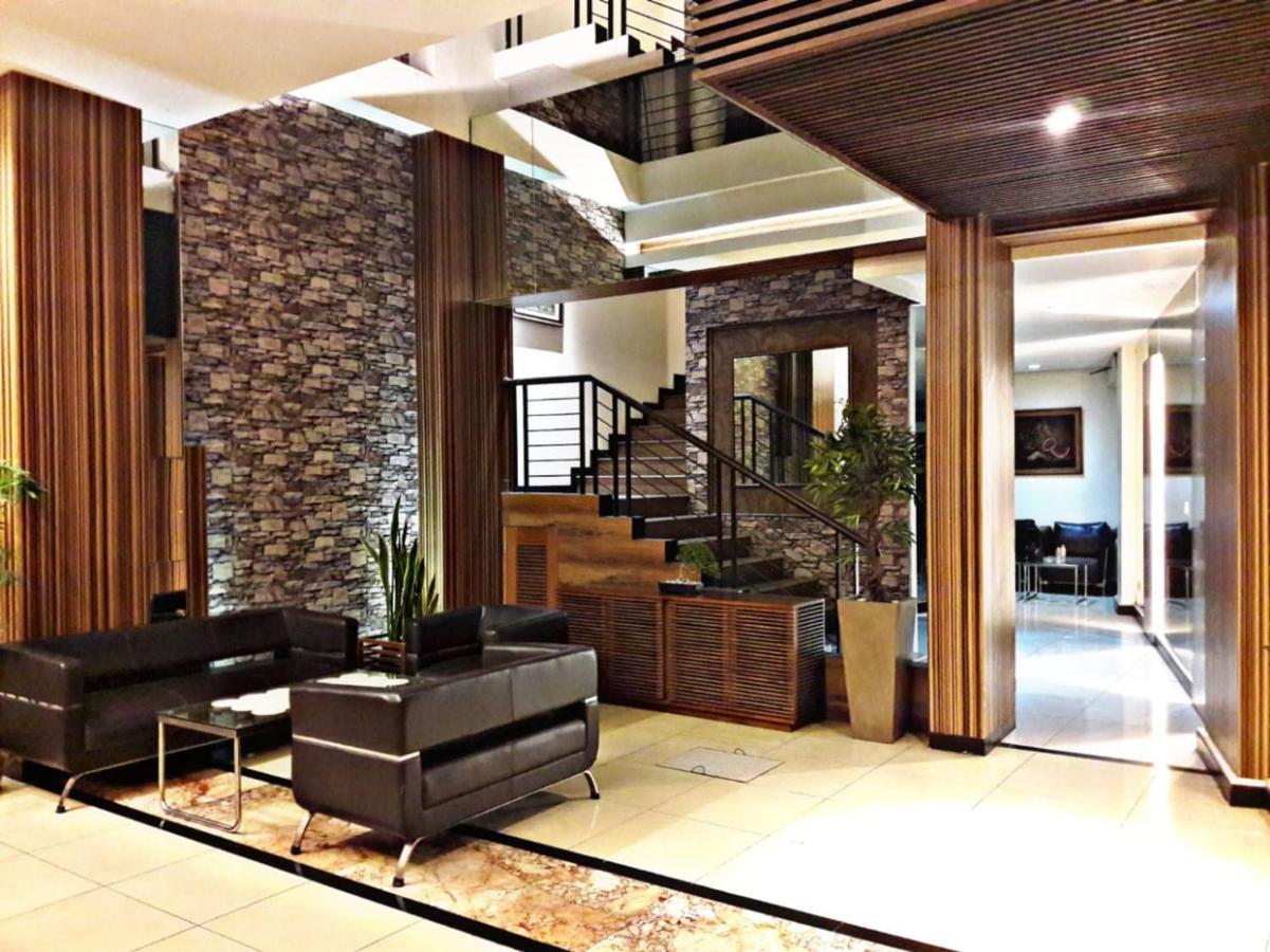 S3 Setrasari Hotel