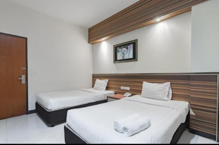 S3 Setrasari 2* Bandung